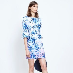 NWT Donna Morgan Bell Sleeve Dress